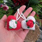 Crochet keychain pattern, Crochet heart pattern with flowers, Crochet flower pattern, Crochet Valentines day ornament, Crocget decorations - Image 12