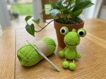 Tiny Frog Crochet Pattern Amigurumi Froggy Bag Charm (PDF Pattern) - Image 3