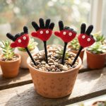 Multi-functional small hand gestures crochet pattern | PDF Pattern