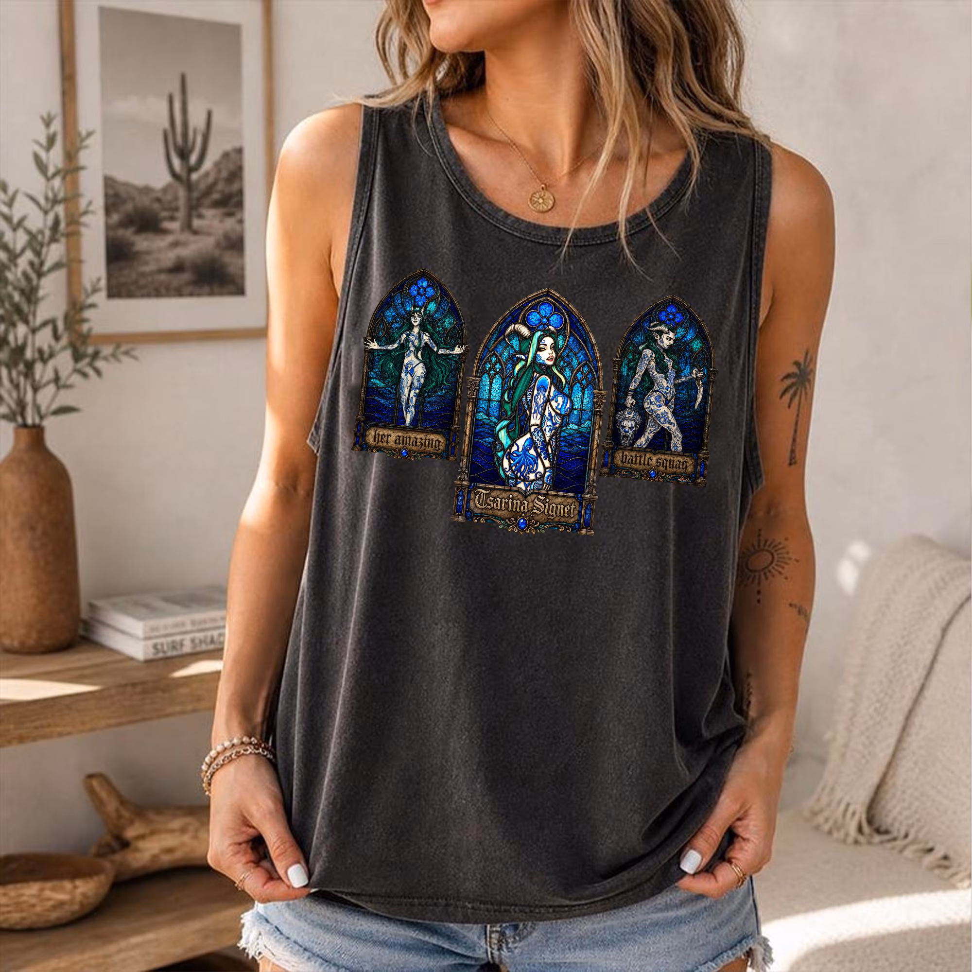 Tsarina Signet She Amazing Battle Squaq Comfort Colors Tank Shirt, Dungeon Crawler Carl Tee, Carl and Donut T-shirt