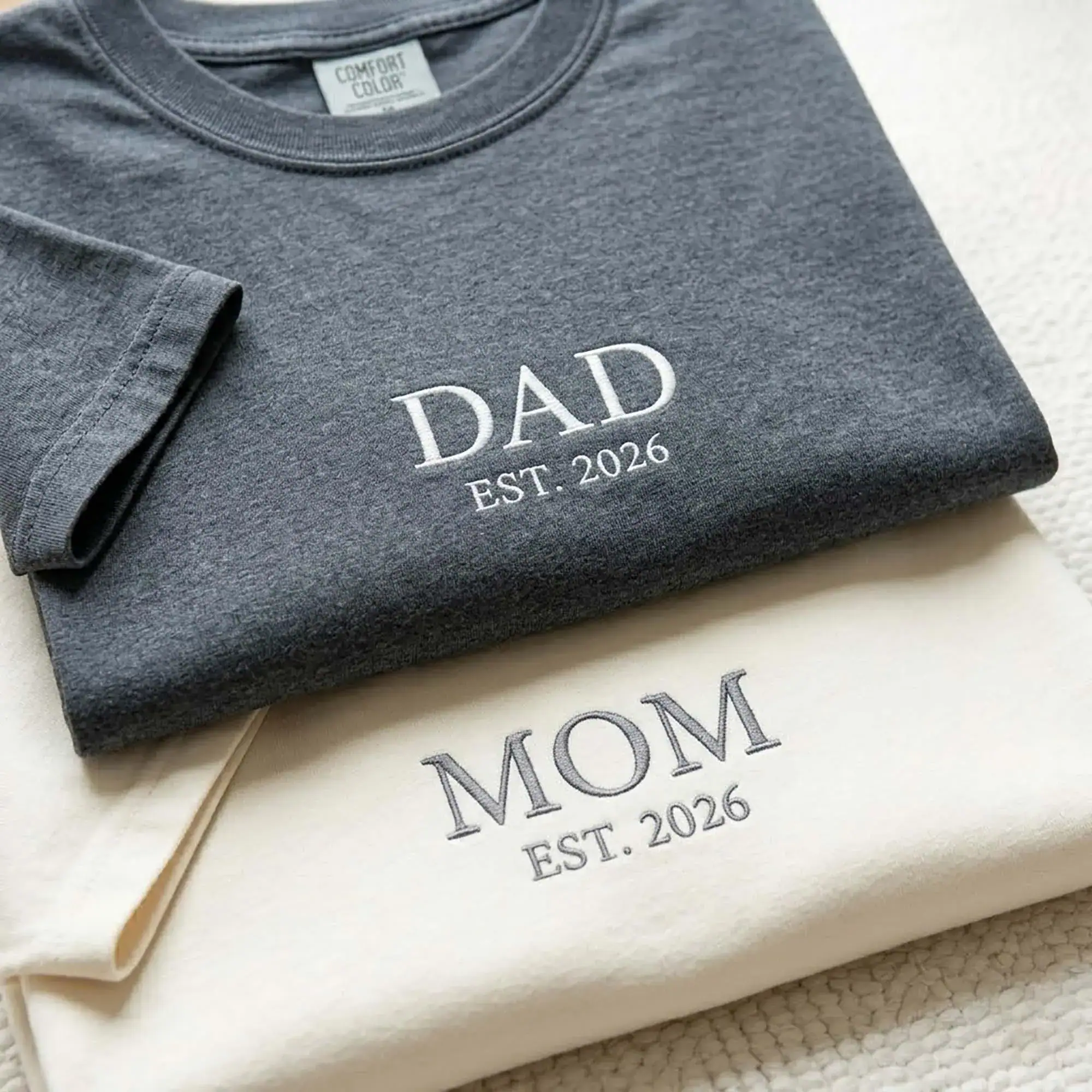 Embroidered Custom Mom and Dad Shirt , Pregnancy Announcement Tee, Personalized Est Year Crewneck, New Mom Gift, Dad Gift - Image 3